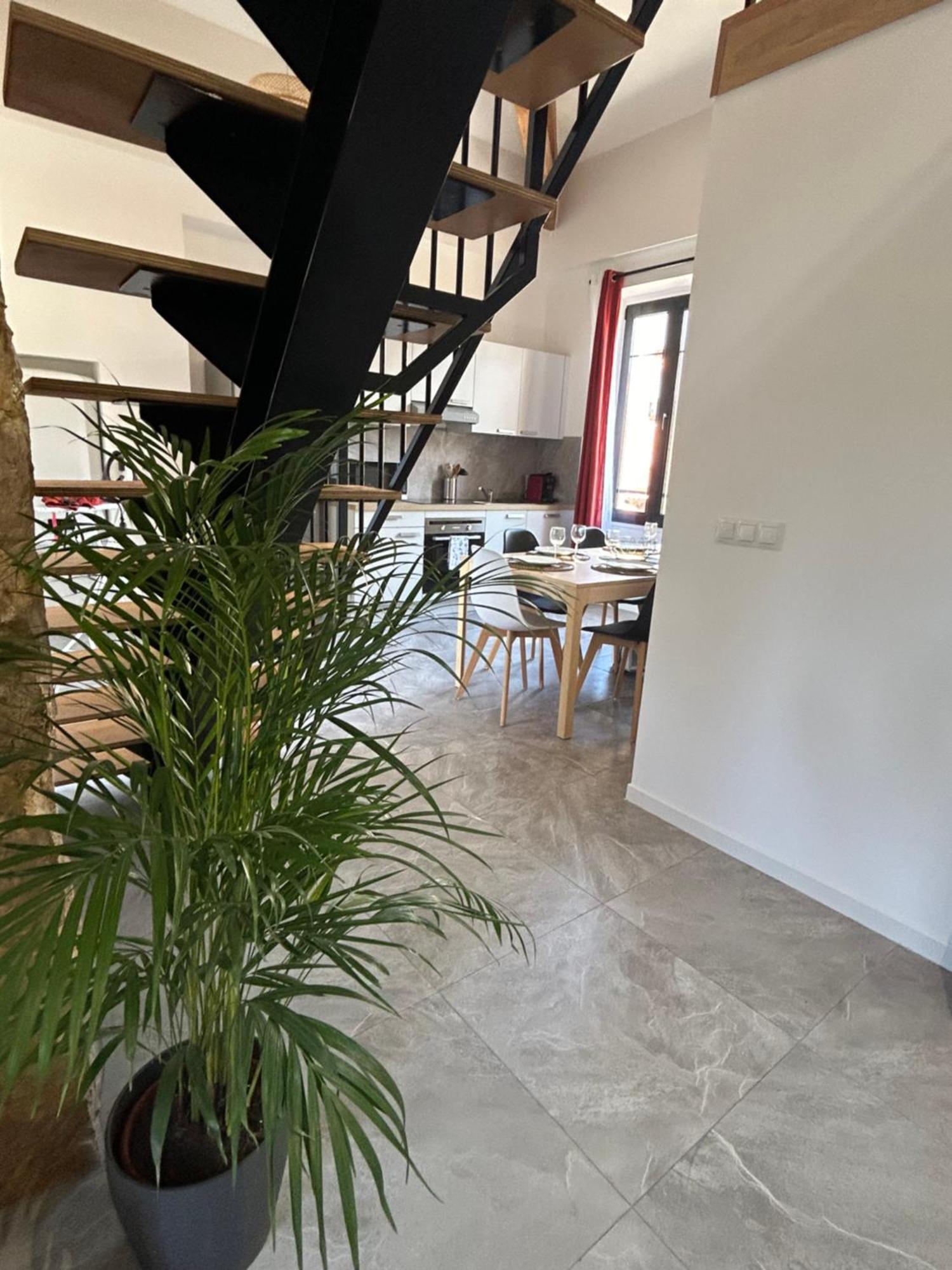 Residence "A Torbia" , 4 Appartements De 2 A 6 Personnes Ла Тюрби Стая снимка